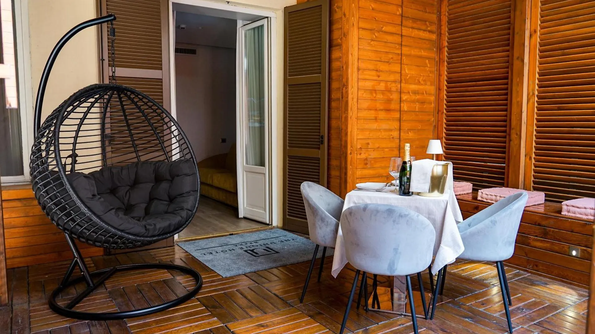 ****  The Unique Hotel Milano Italia